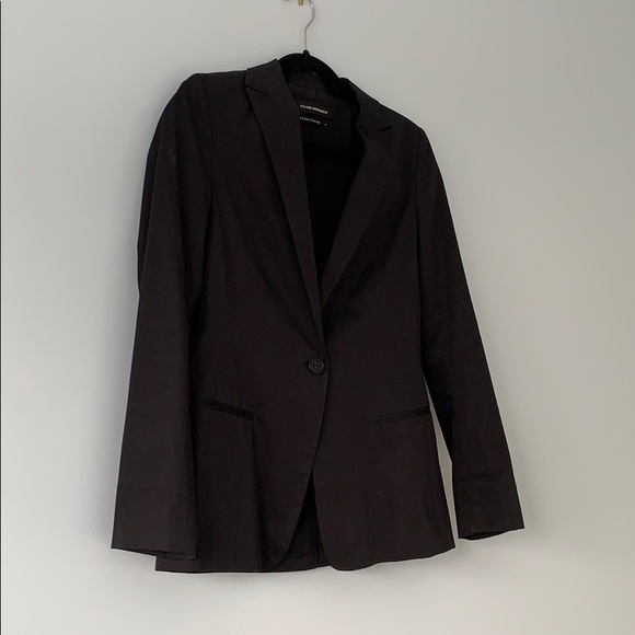 Club Monaco fitted black blazer - Picture 2 of 4